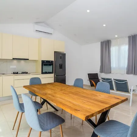 Gorgeous In With Kitchen Casa vacanze *